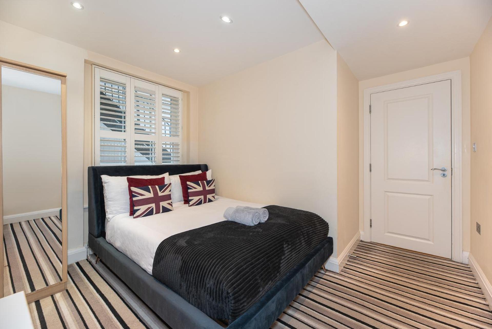 3 Bedroom Apartment With Private Terrace In Pimlico, Westminster, Victoria Лондон Екстер'єр фото