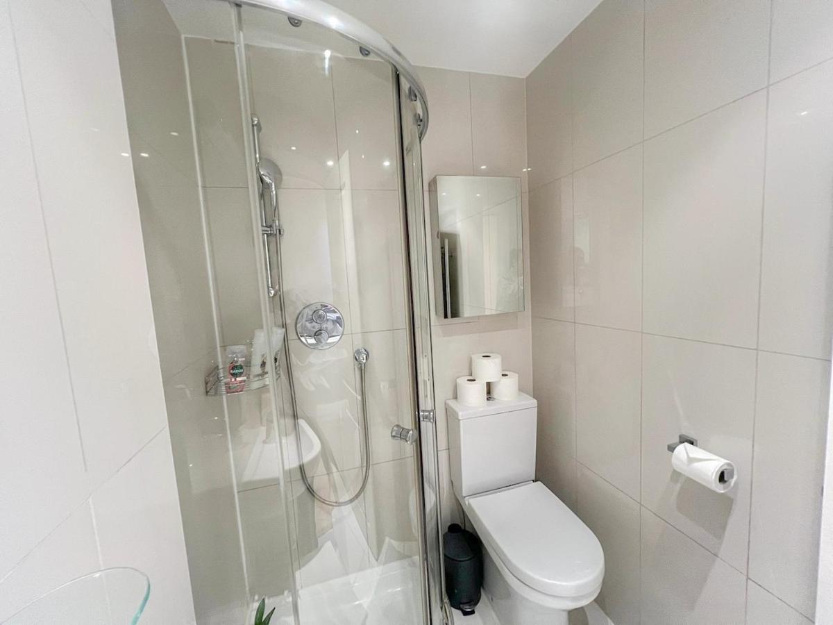 3 Bedroom Apartment With Private Terrace In Pimlico, Westminster, Victoria Лондон Екстер'єр фото