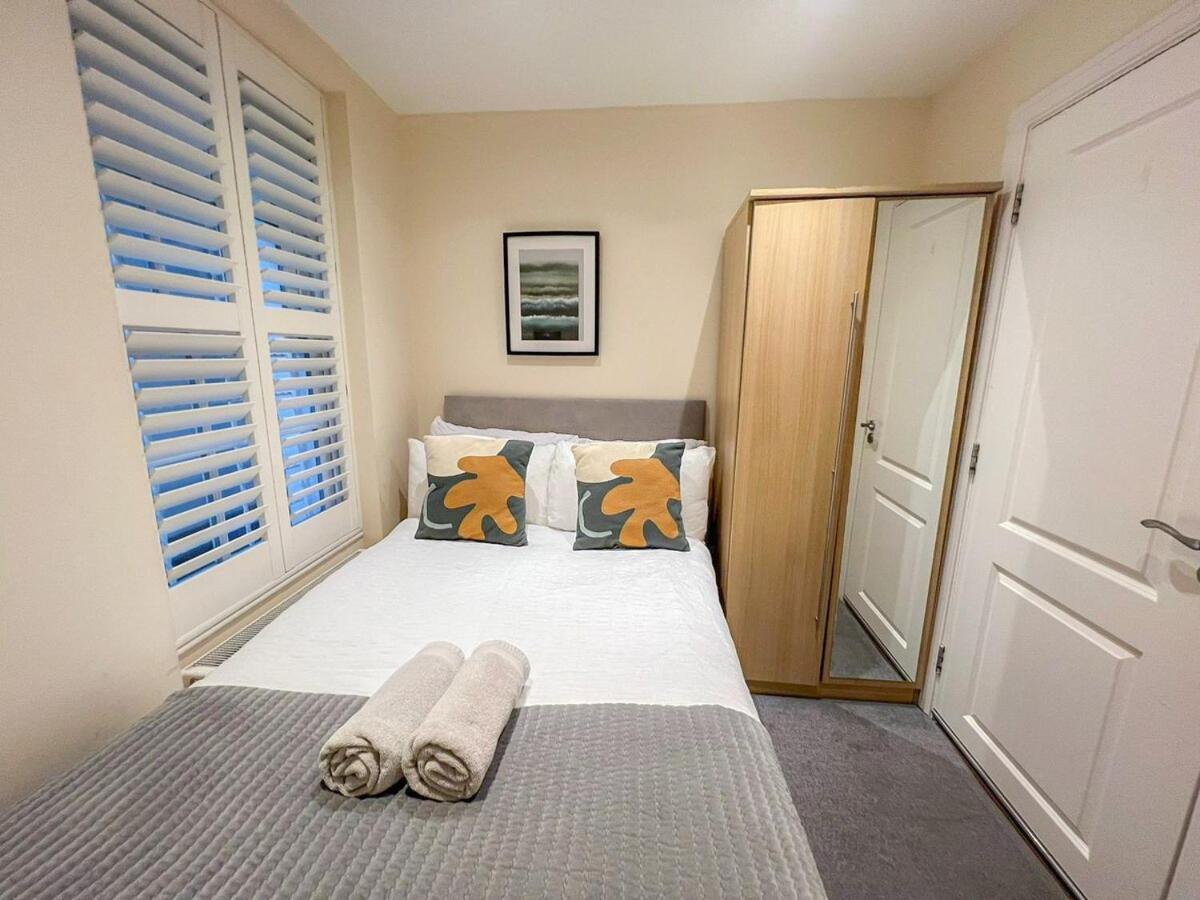 3 Bedroom Apartment With Private Terrace In Pimlico, Westminster, Victoria Лондон Екстер'єр фото