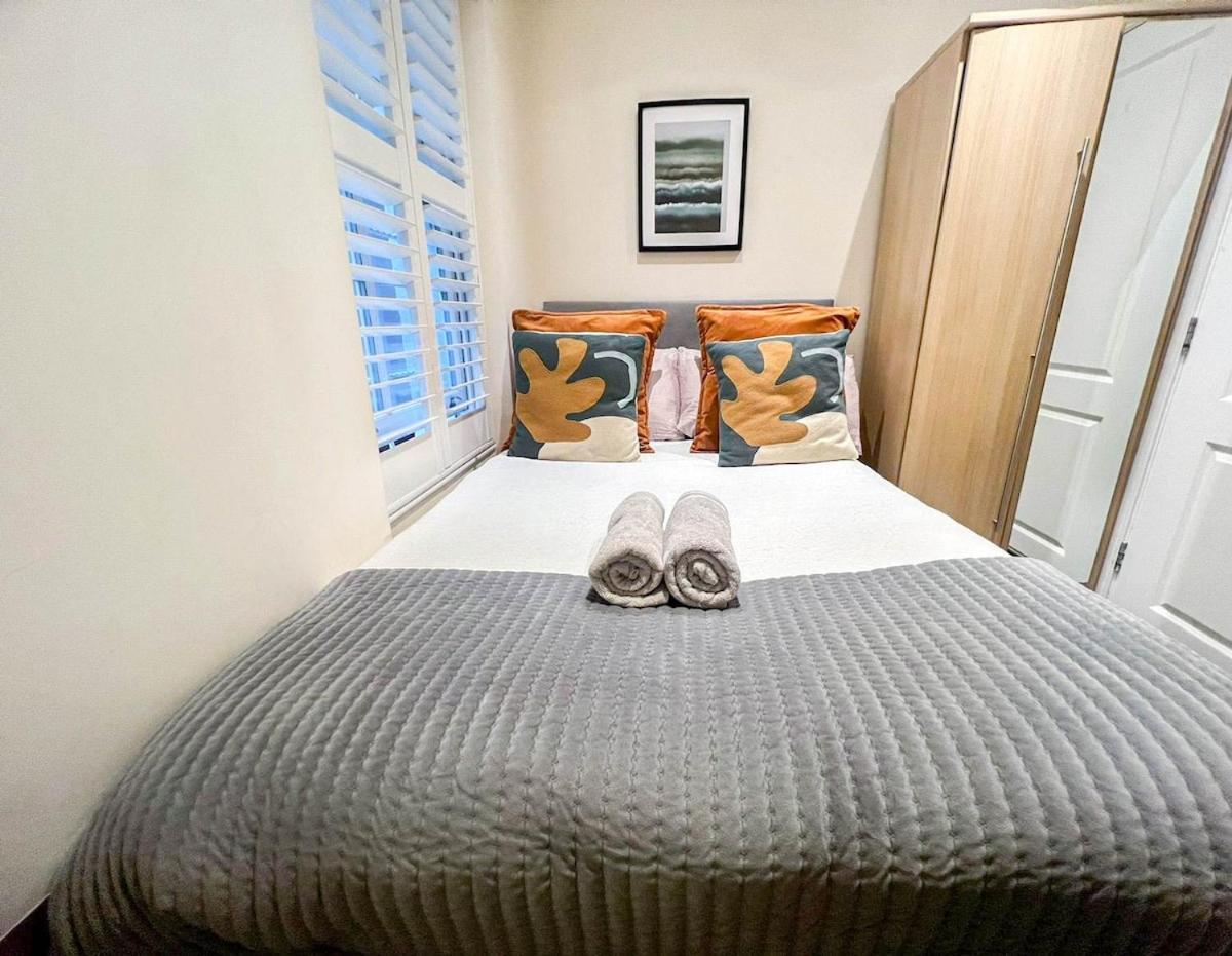 3 Bedroom Apartment With Private Terrace In Pimlico, Westminster, Victoria Лондон Екстер'єр фото