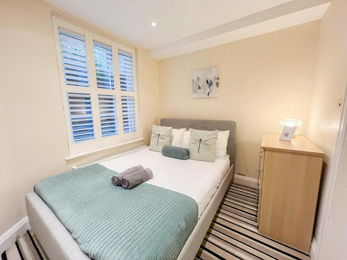 3 Bedroom Apartment With Private Terrace In Pimlico, Westminster, Victoria Лондон Екстер'єр фото