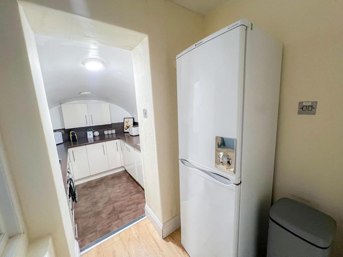 3 Bedroom Apartment With Private Terrace In Pimlico, Westminster, Victoria Лондон Екстер'єр фото
