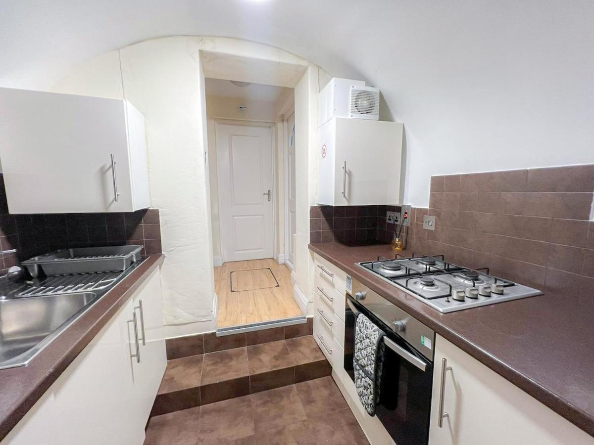 3 Bedroom Apartment With Private Terrace In Pimlico, Westminster, Victoria Лондон Екстер'єр фото