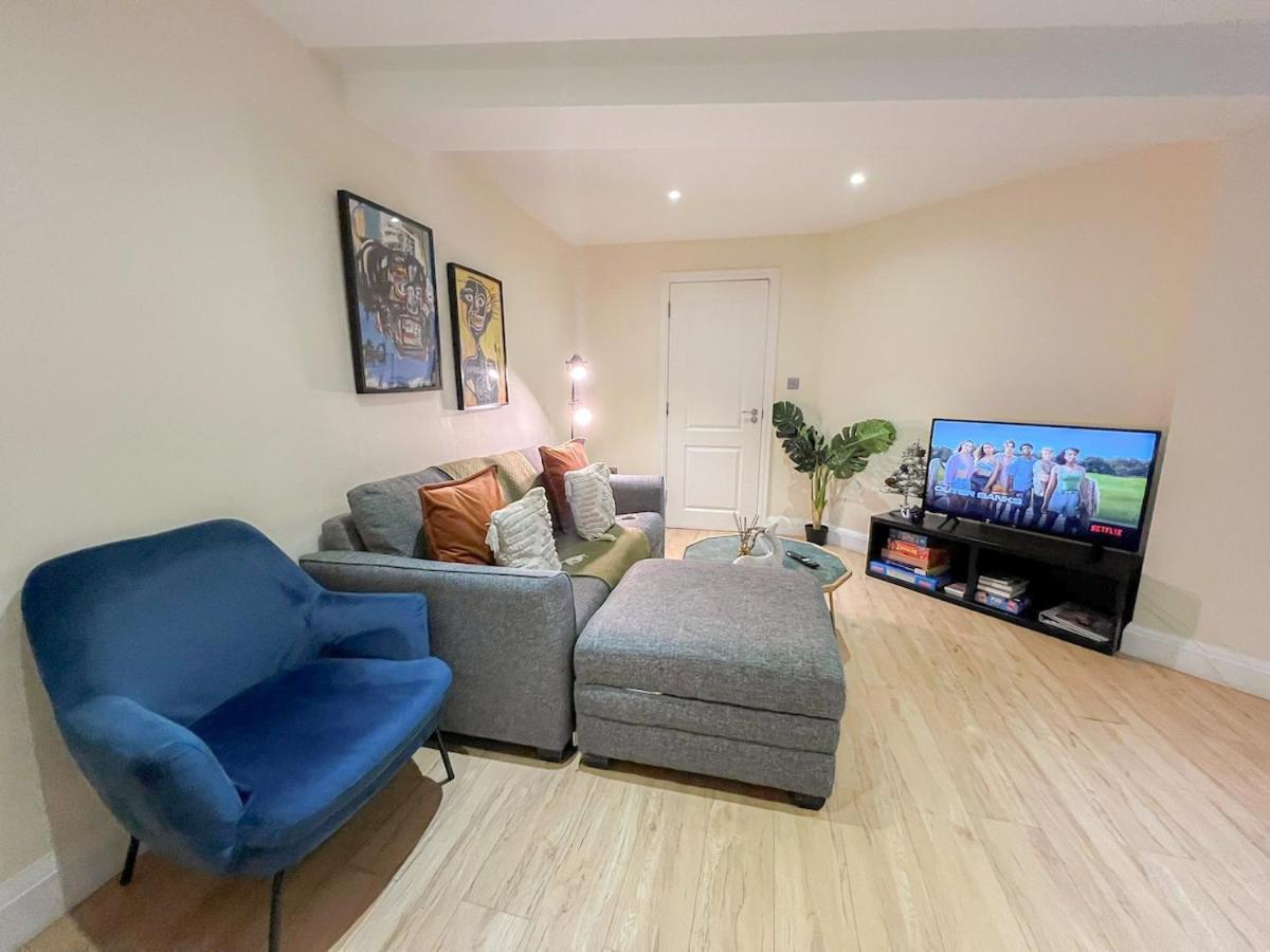 3 Bedroom Apartment With Private Terrace In Pimlico, Westminster, Victoria Лондон Екстер'єр фото
